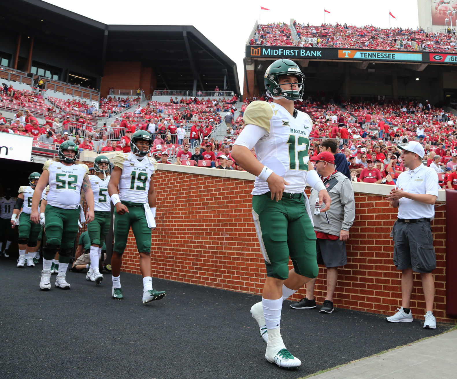 Baylor quarterback Charlie Brewer